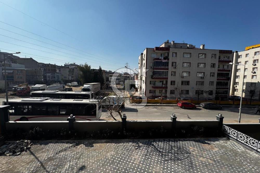 7/24 GÜVENLİKLİ BUCA ÇAMLIPINAR MAH SİTE İÇİNDE HAVUZLU DAİRE