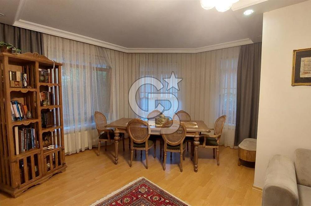 ÇUKURAMBAR MAHALLESİNDE ŞAHANE YAPILI 4+1 GİRİŞ KATI KİRALIK DAİRE