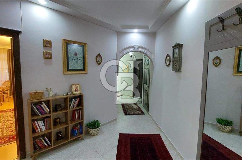 ÇUKURAMBAR MAHALLESİNDE ŞAHANE YAPILI 4+1 GİRİŞ KATI KİRALIK DAİRE