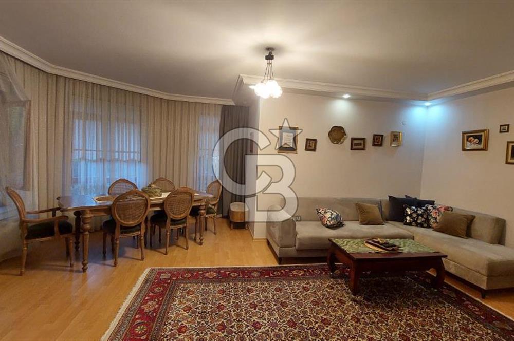 ÇUKURAMBAR MAHALLESİNDE ŞAHANE YAPILI 4+1 GİRİŞ KATI KİRALIK DAİRE