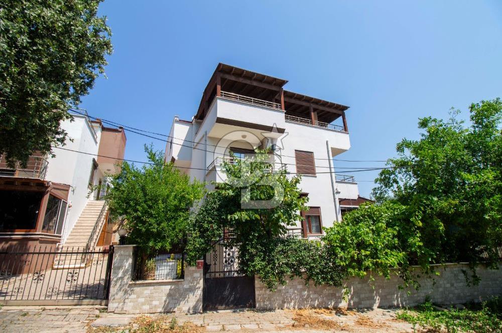 CB EAGLE'DAN ÖREN'DE 5+1 370 m² TERASLI BAHÇELİ VİLLA