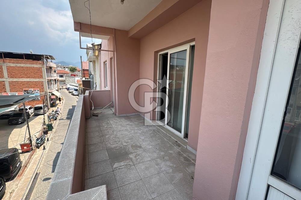 Merkezde Geniş Satılık 3+1 Daire