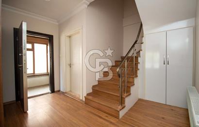 CB EAGLE'DAN ÖREN'DE 5+1 370 m² TERASLI BAHÇELİ VİLLA