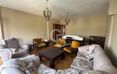 Merkezde Geniş Satılık 3+1 Daire