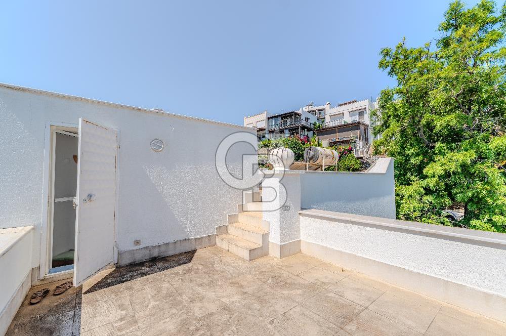 Bodrum Gündoğan'ın Muhteşem Deniz Manzaralı Satılık Villa
