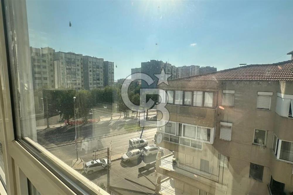 ATAKENT TRAMVAY DURAĞI KİRALIK DUBLEKS 3+1 DAİRE