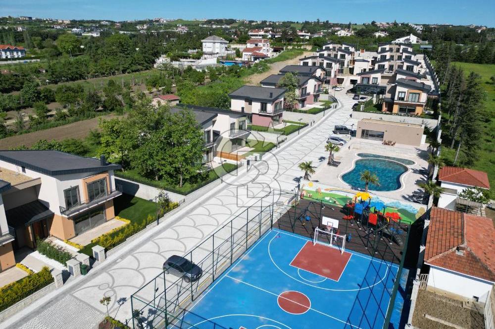 Silivri Oksijen Ortaköy Projesi Kiralık 5+2 Tripleks Lüks Villa