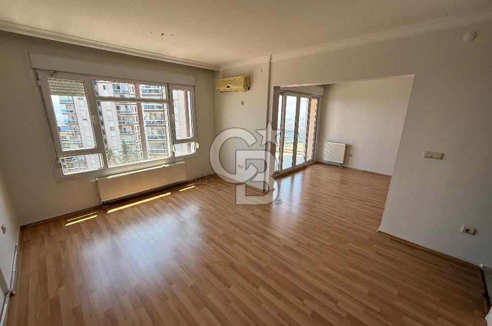 İzmir Karşıyaka Yüksek Vadi Evleri Deniz Manzaralı 3+1 Kiralık