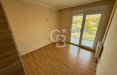 İzmir Karşıyaka Yüksek Vadi Evleri Deniz Manzaralı 3+1 Kiralık