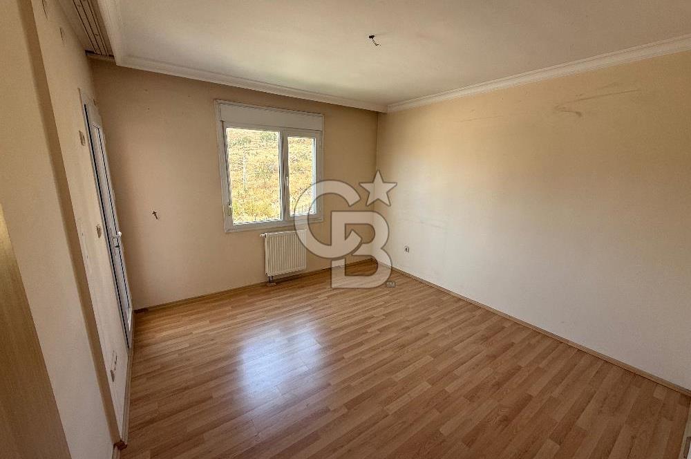 İzmir Karşıyaka Yüksek Vadi Evleri Deniz Manzaralı 3+1 Kiralık