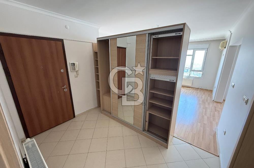 İzmir Karşıyaka Yüksek Vadi Evleri Deniz Manzaralı 3+1 Kiralık