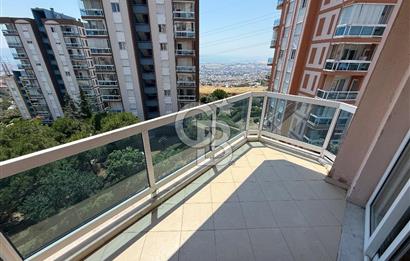 İzmir Karşıyaka Yüksek Vadi Evleri Deniz Manzaralı 3+1 Kiralık