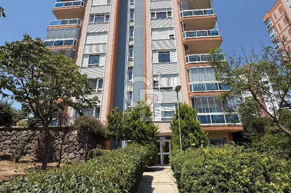 İzmir Karşıyaka Yüksek Vadi Evleri Deniz Manzaralı 3+1 Kiralık