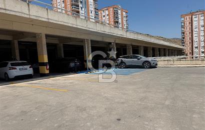 İzmir Karşıyaka Yüksek Vadi Evleri Deniz Manzaralı 3+1 Kiralık