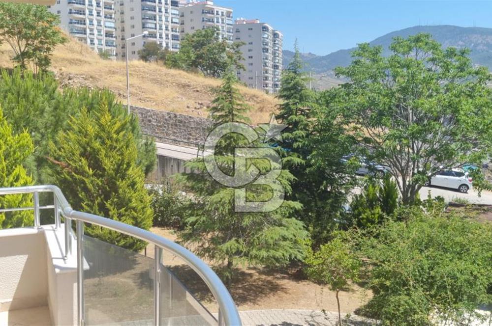 İzmir Bayraklı Körfez Evleri Mah. Deniz Manzaralı 3+1 Kiralık Daire