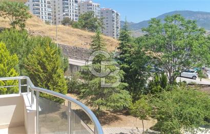 İzmir Bayraklı Körfez Evleri Mah. Deniz Manzaralı 3+1 Kiralık Daire