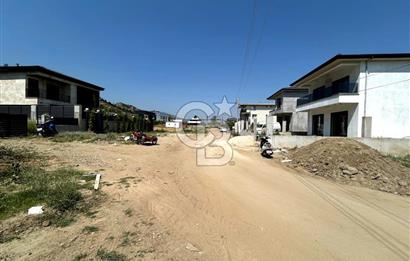 Salihli Caferbeyde Villa İmarlı 328m² Arsa