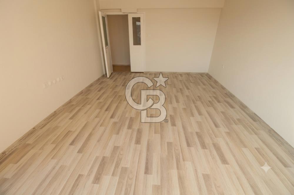 Buca Atatürk Mh Cadde Üzeri Site İçi 3+1_120m² Satılık Daire