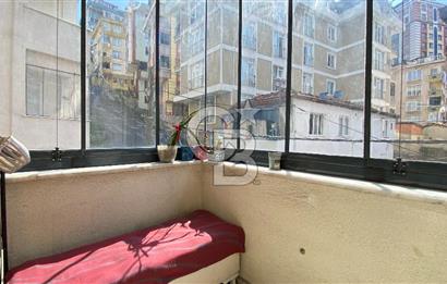 EYÜPSULTAN ESENTEPE TRAMVAYA 250 MT. 2+1 EŞYALI KİRALIK DAİRE