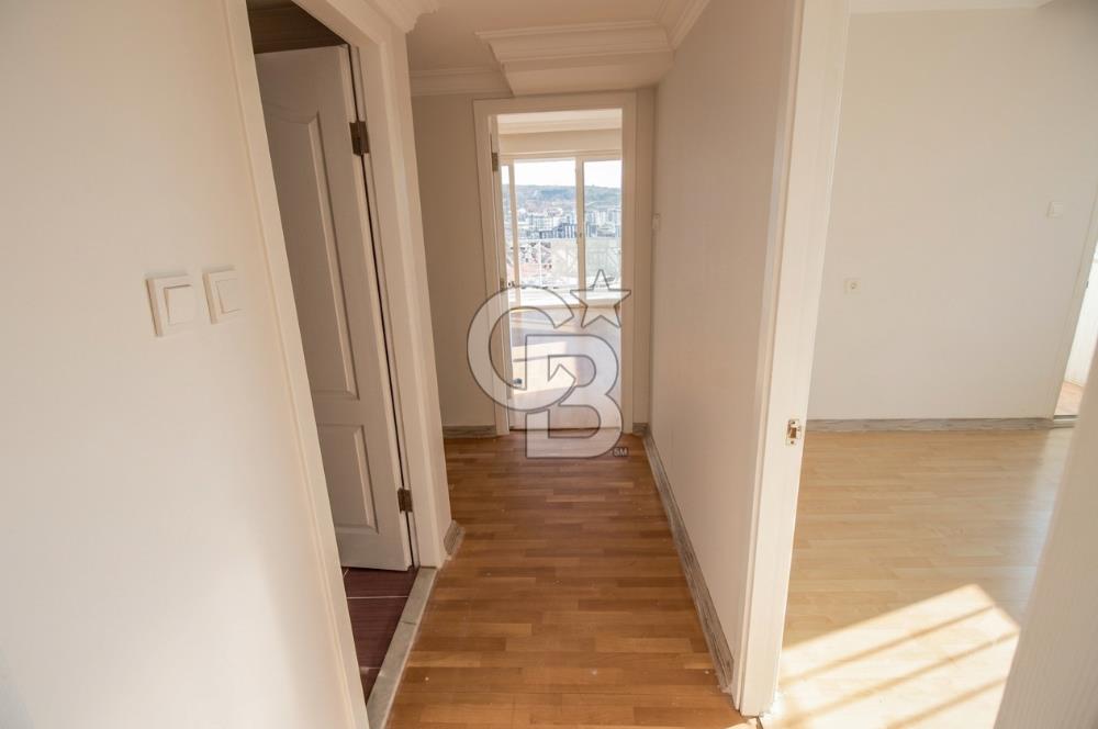 Buca Atatürk Mh Cadde Üzeri Site İçi 3+1_120m² Satılık Daire