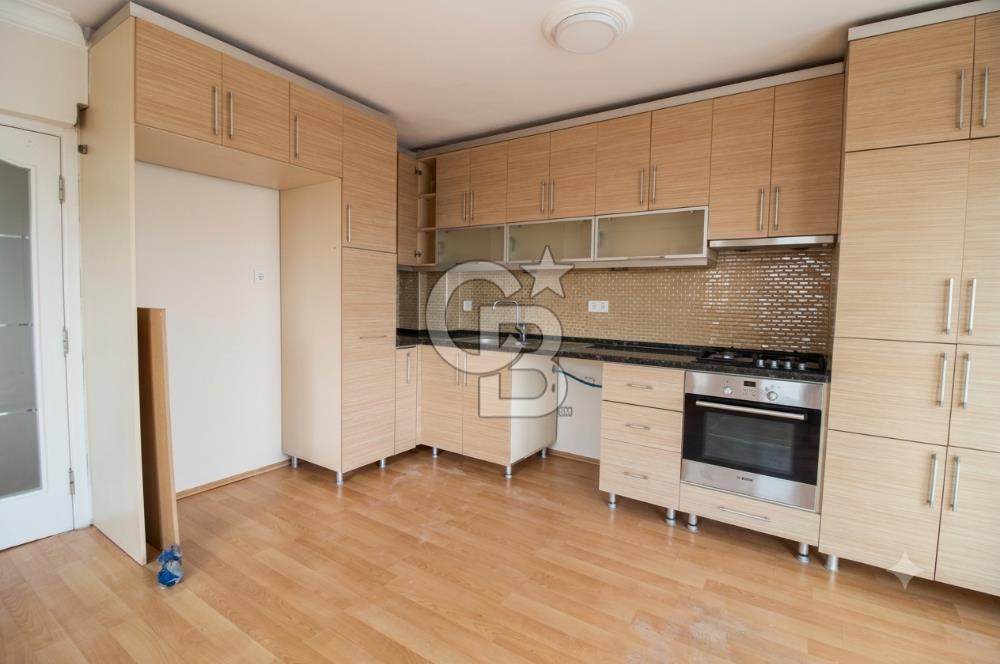 Buca Atatürk Mh Cadde Üzeri Site İçi 3+1_120m² Satılık Daire