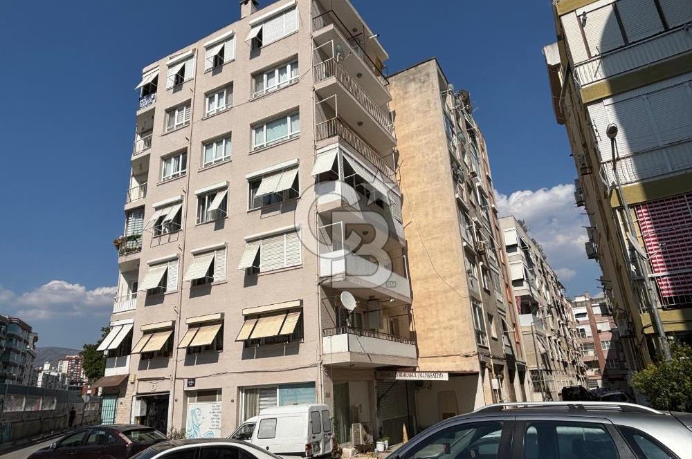 ALAYBEY İZBAN YAKINI 3 CEPHELİ 3+1 SATILIK DAİRE