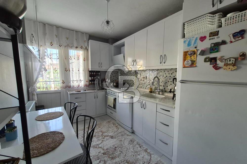 KONAK ATİLLA MAHALLESİ'NDE TADİLATLI / DOĞALGAZLI 3+1 SATILIK DAİRE