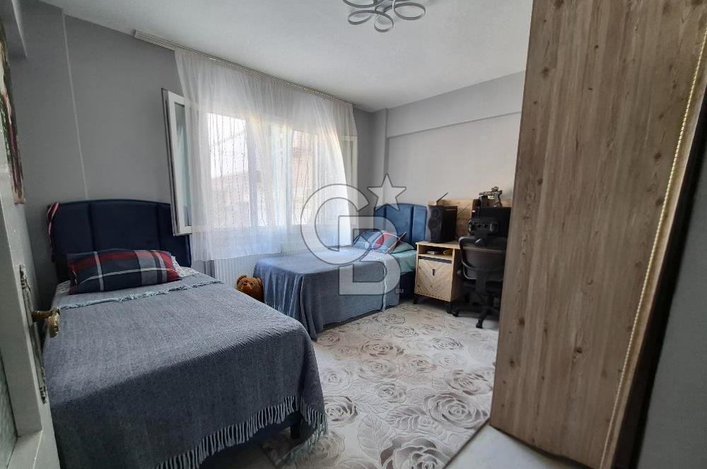 KONAK ATİLLA MAHALLESİ'NDE TADİLATLI / DOĞALGAZLI 3+1 SATILIK DAİRE