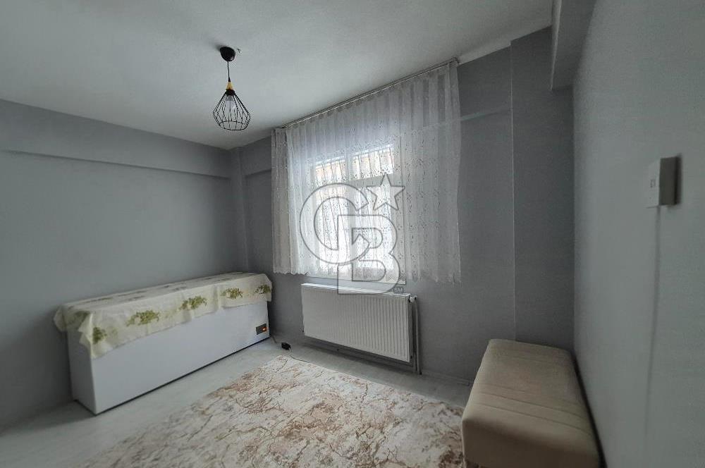 KONAK ATİLLA MAHALLESİ'NDE TADİLATLI / DOĞALGAZLI 3+1 SATILIK DAİRE
