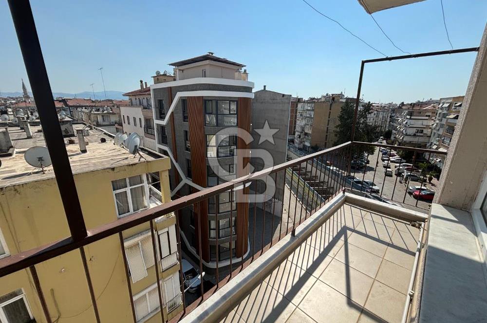 ALAYBEY İZBAN YAKINI 3 CEPHELİ 3+1 SATILIK DAİRE