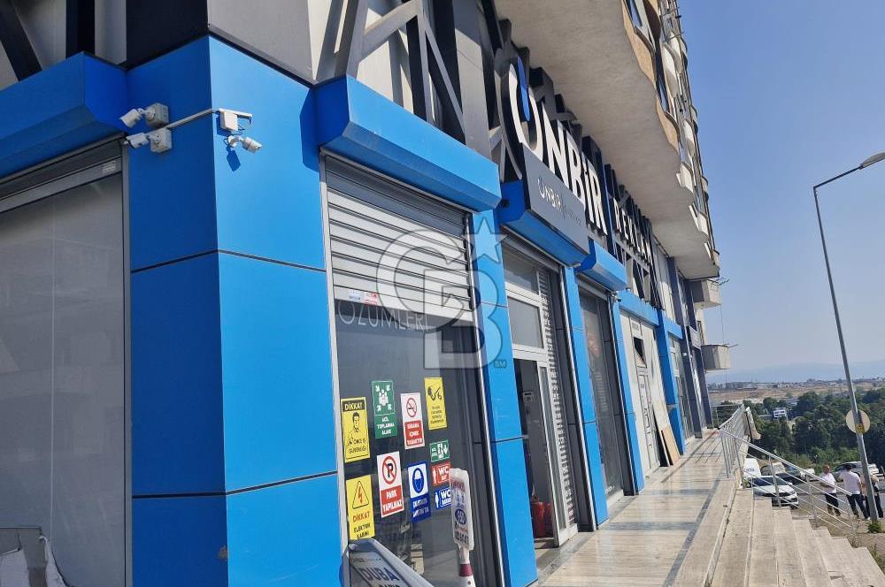 GEBZE ÇAYIROVA'DA 181 M² CADDE ÜZERİ KAZANÇLI DÜKKAN HİSSESİ