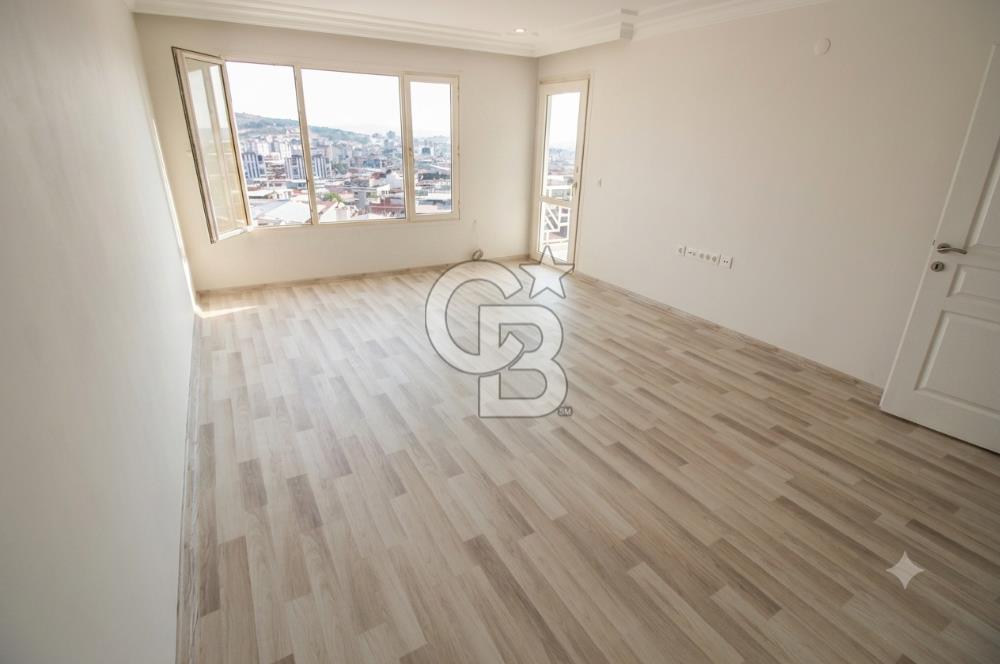 Buca Atatürk Mh Cadde Üzeri Site İçi 3+1_120m² Satılık Daire