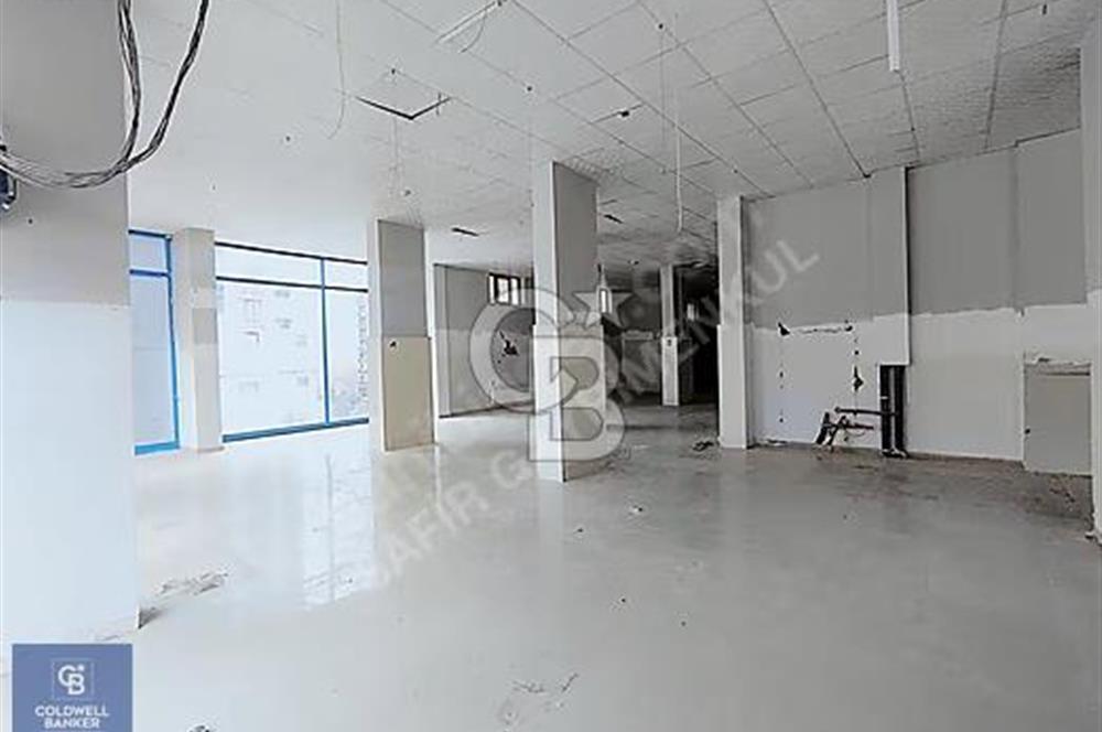 COLDWELL BANKER SAFİR'den TECDE ANA CADDE ÜZERİ KİRALIK İŞYERİ