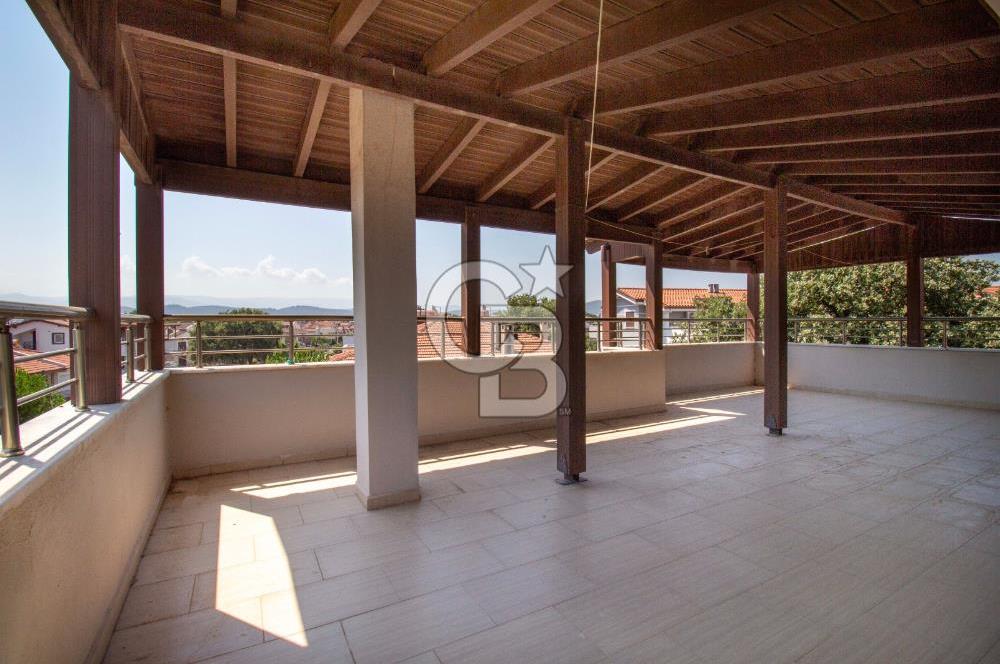 CB EAGLE'DAN ÖREN'DE 5+1 370 m² TERASLI BAHÇELİ VİLLA