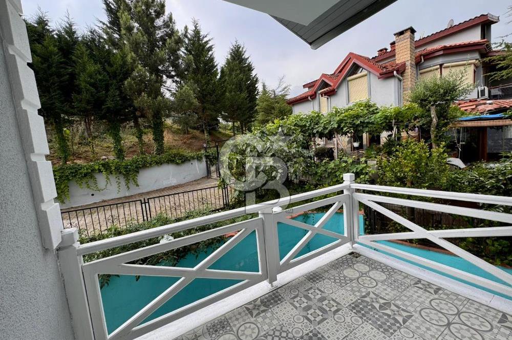 CB ENVOY | Gölcük İhsaniye'de Eşsiz Manzaralı Site İçi 4+1 Villa