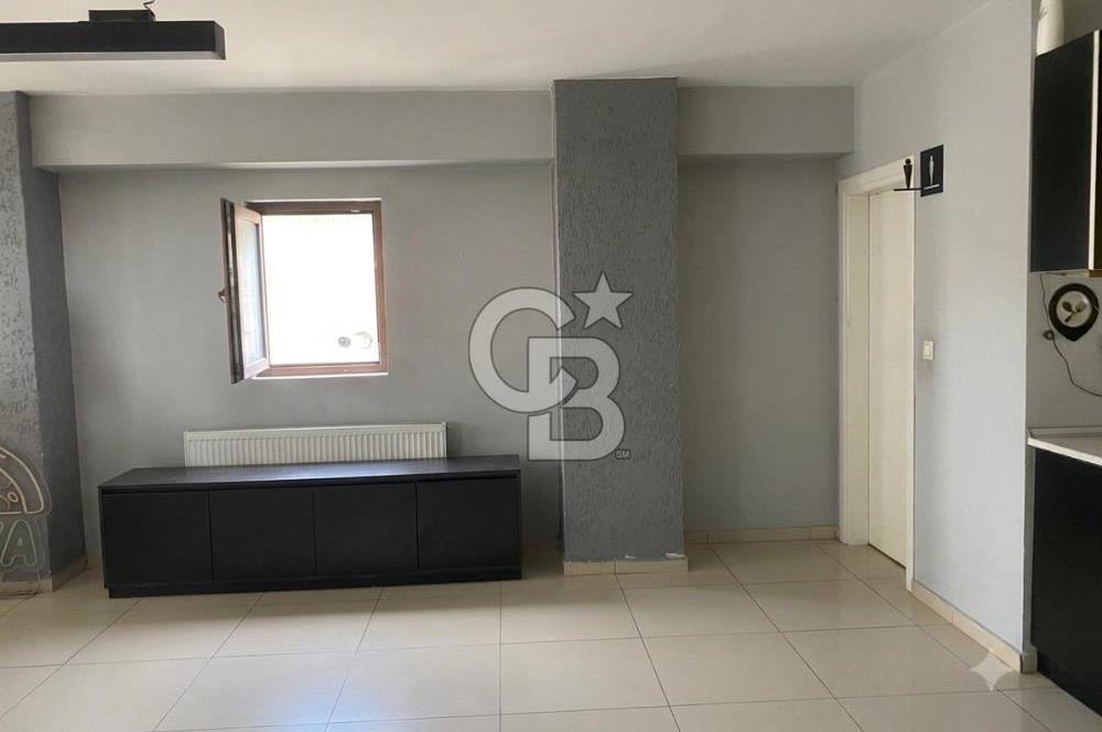 GEBZE ÇAYIROVA'DA 181 M² CADDE ÜZERİ KAZANÇLI DÜKKAN HİSSESİ