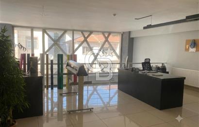 GEBZE ÇAYIROVA'DA 181 M² CADDE ÜZERİ KAZANÇLI DÜKKAN HİSSESİ
