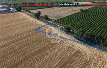 İstanbul-İzmir Yoluna 180 Metre, Yatırımlık 300 Metrekare Tarla