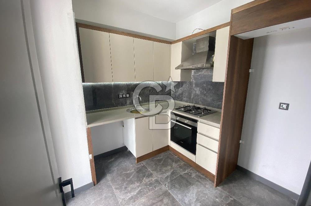 K.yaka İmbatlı Mah.’de Kapalı Mutfak Kiralık 2+1 Daire