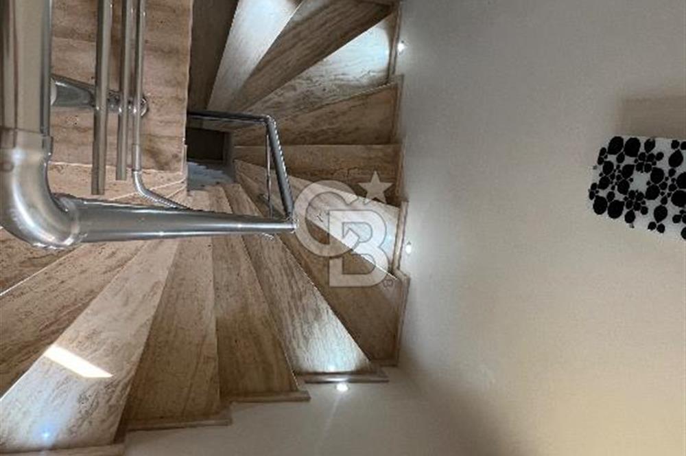     Çeşme Ayayorgi’de Havuzlu Bahçeli Kiralık Villa