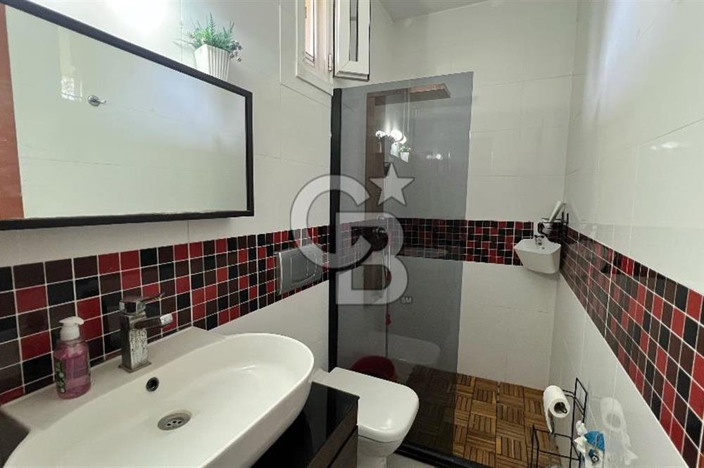     Çeşme Ayayorgi’de Havuzlu Bahçeli Kiralık Villa