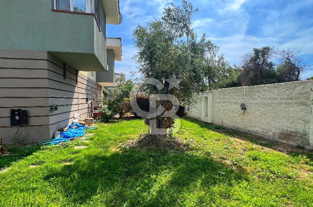     Çeşme Ayayorgi’de Havuzlu Bahçeli Kiralık Villa