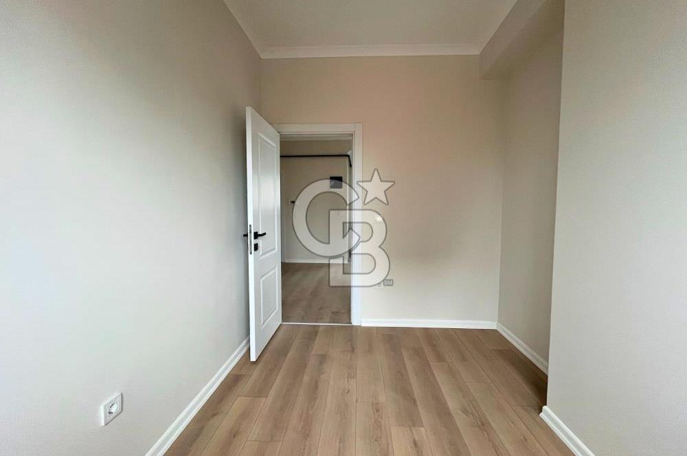 MALTEPE' DE SÜREYYA PLAJI VE BAĞDAT CADDESİ ARASINDA SIFIR 2+1 KİRALIK DAİRE