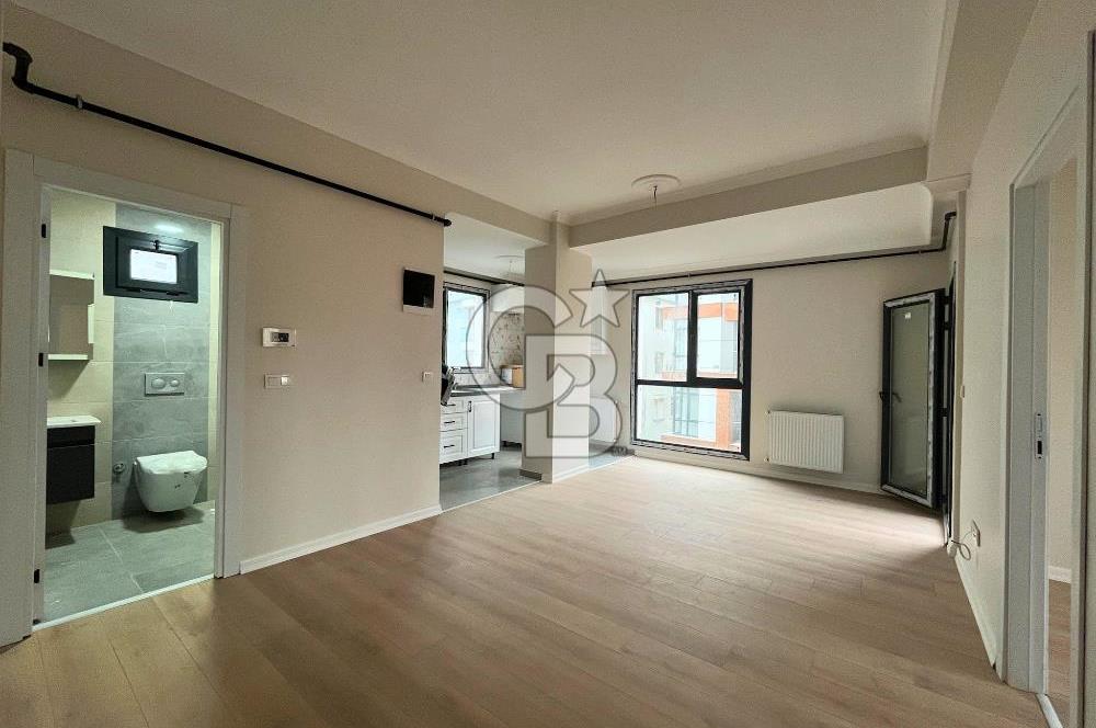 MALTEPE' DE SÜREYYA PLAJI VE BAĞDAT CADDESİ ARASINDA SIFIR 2+1 KİRALIK DAİRE