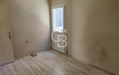 Seferihisar Merkezde Pazara ve Çarşıya Yürüme Mesafesinde 12m² Bahçe Teraslı,
