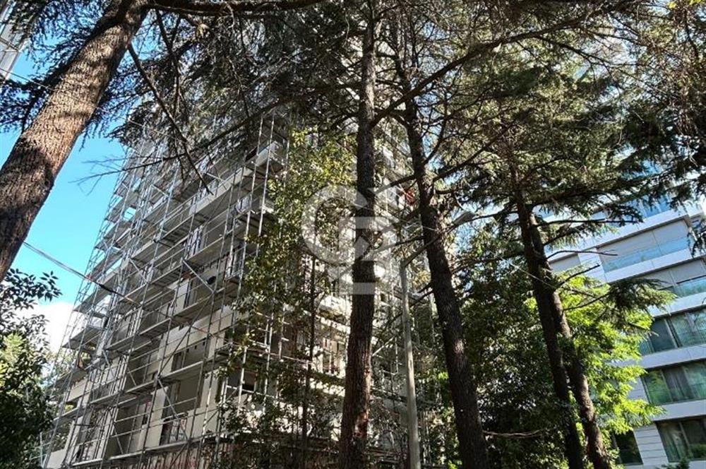 Bağdat Caddesi'nde Komple Kiralık Sıfır Prestijli Bina