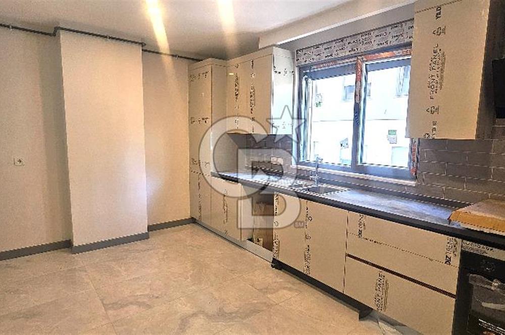 KADIKÖY CADDEBOSTAN GÜLİSTAN SOKAK KİRALIK 136m2 3+1 YENİ VE OTURUMA HAZIR DAİRE FIRSATI