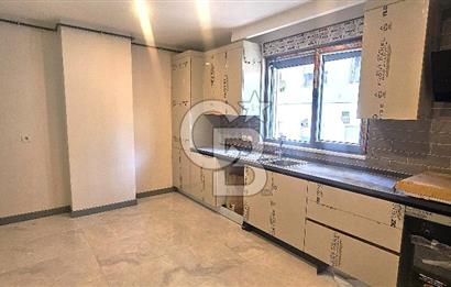 KADIKÖY CADDEBOSTAN GÜLİSTAN SOKAK KİRALIK 136m2 3+1 YENİ VE OTURUMA HAZIR DAİRE FIRSATI
