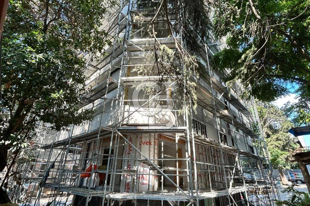 Bağdat Caddesi'nde Komple Kiralık Sıfır Prestijli Bina