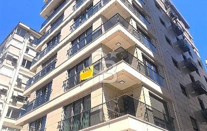 KADIKÖY CADDEBOSTAN GÜLİSTAN SOKAK KİRALIK 136m2 3+1 YENİ VE OTURUMA HAZIR DAİRE FIRSATI